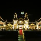 Seebrücke bei Nacht