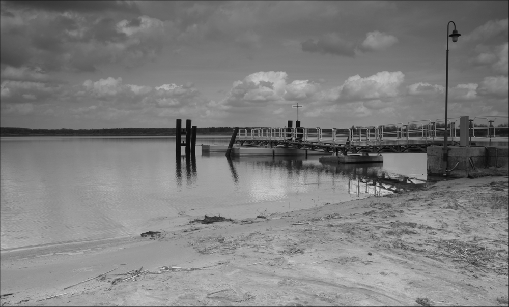 Seebrücke Großkoschen s/w #3