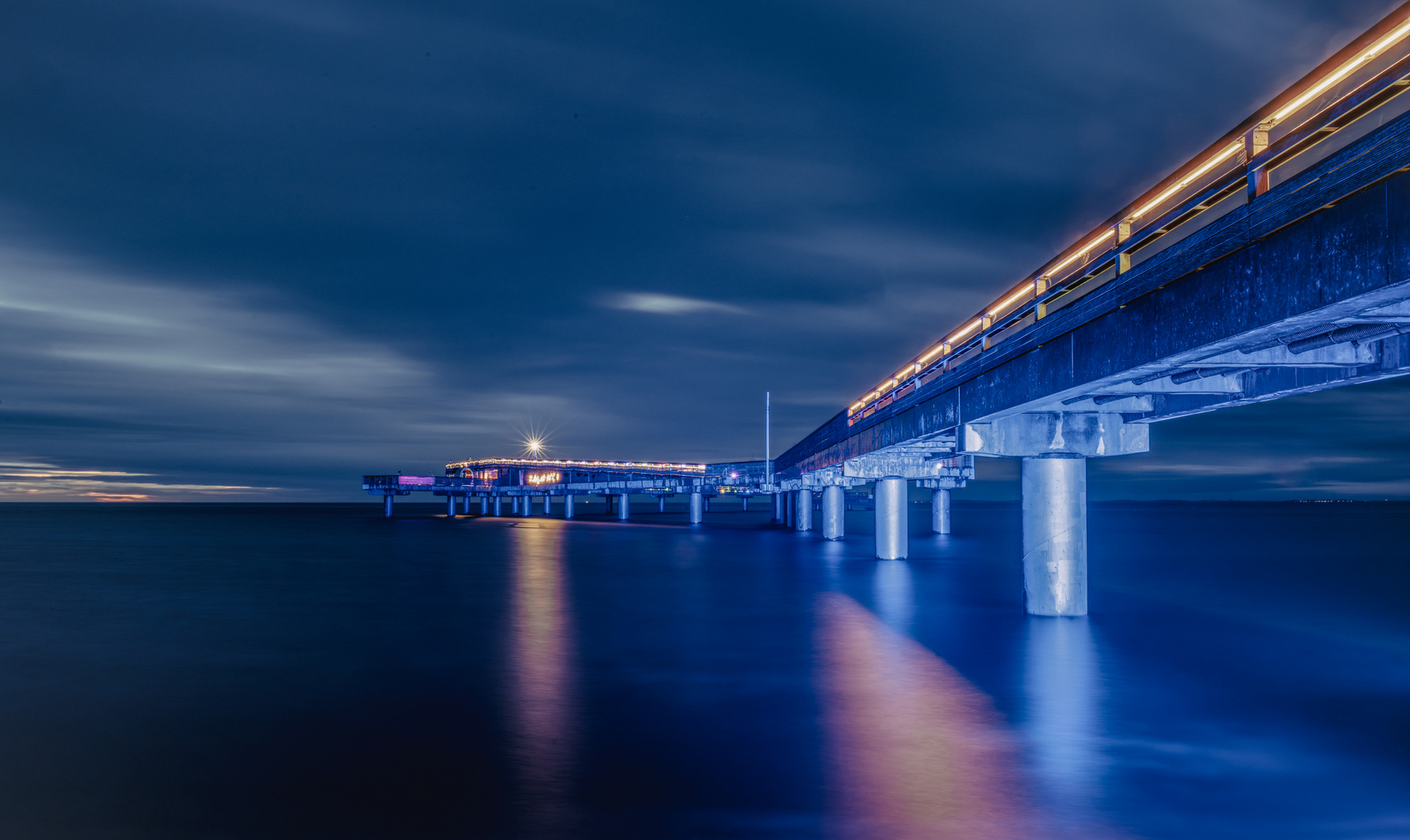 Seebrücke Heiligenhafen