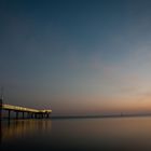 Seebrücke im Sonnenaufgang