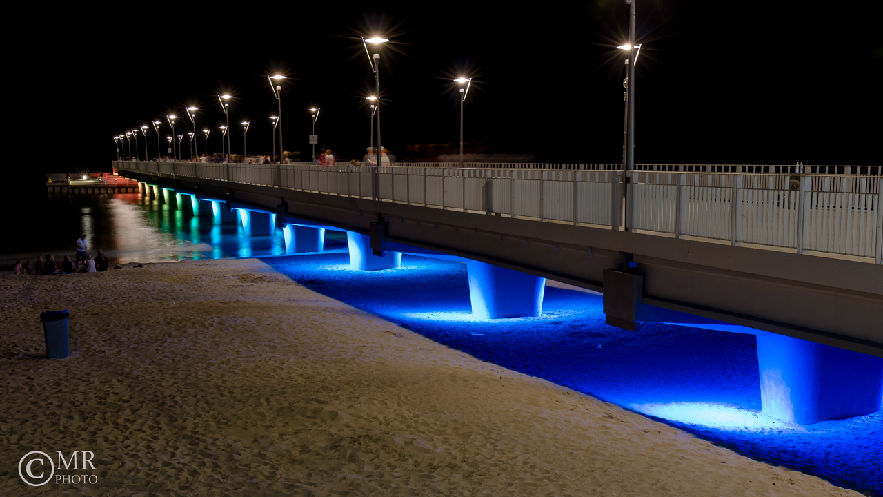 Seebrücke Kolberg bei Nacht