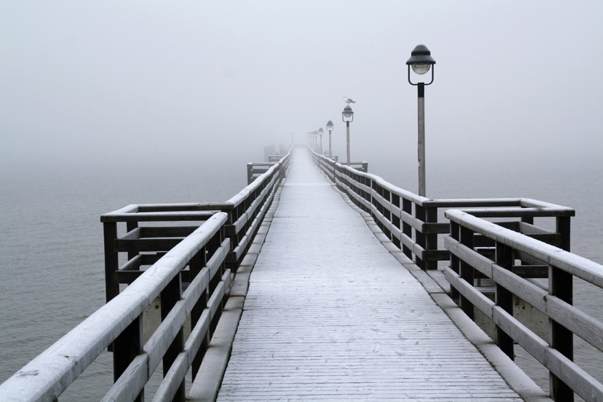 Seebrücke Lubmin im Nebel