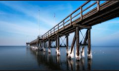 ..Seebrücke mit Schlag...