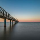 Seebrücke nach Sonnenuntergang