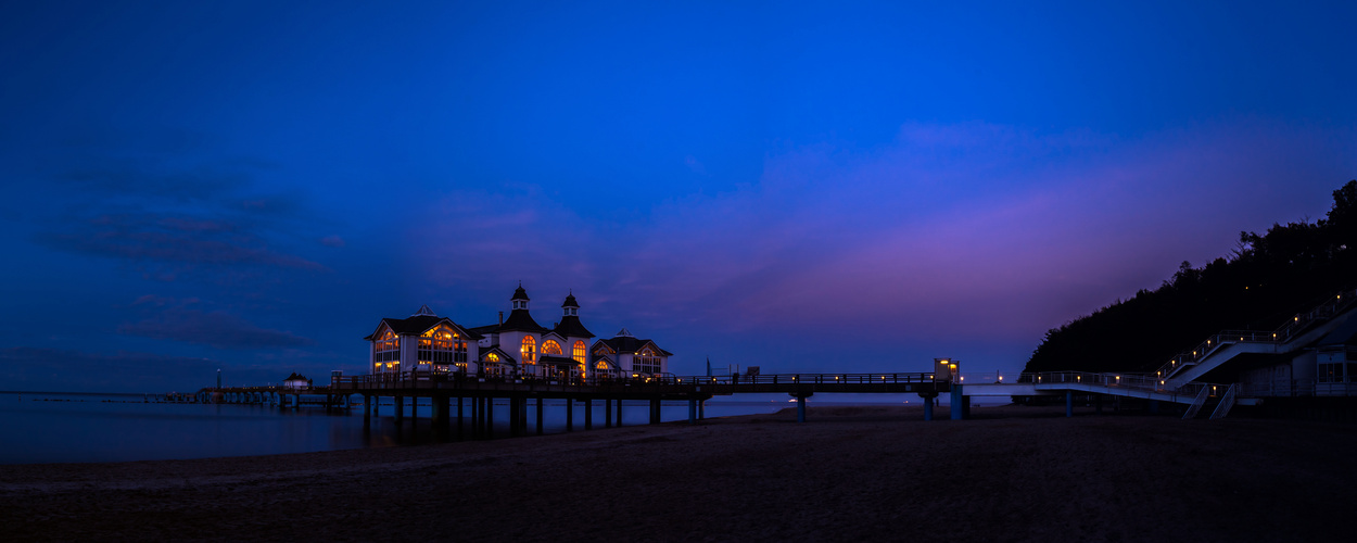 Seebrücke Sellin bei Nacht