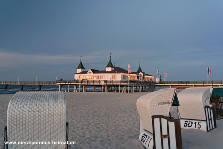 Seebrücke von Ahlbeck (Usedom / Mecklenburg-Vorpommern )