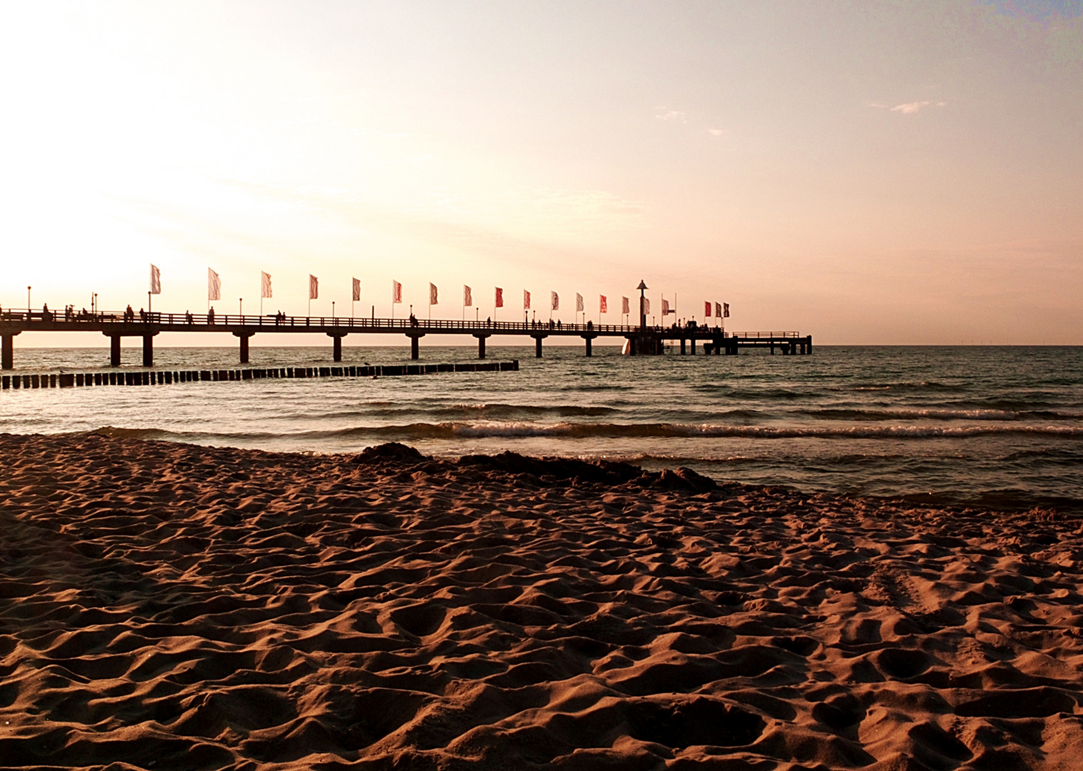 Seebrücke Zingst. ....