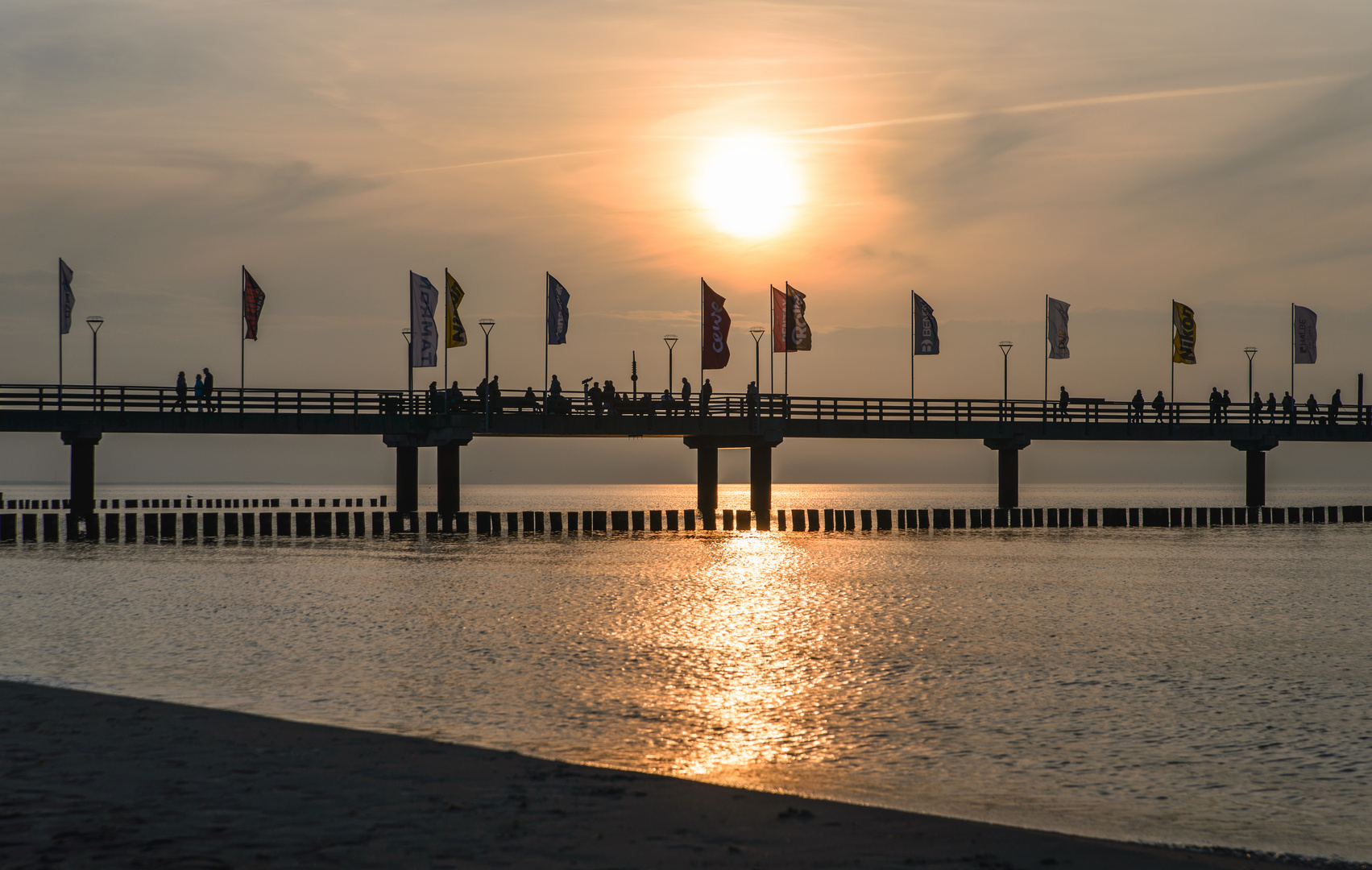 [ Seebrücke Zingst, Sonnenuntergang ]