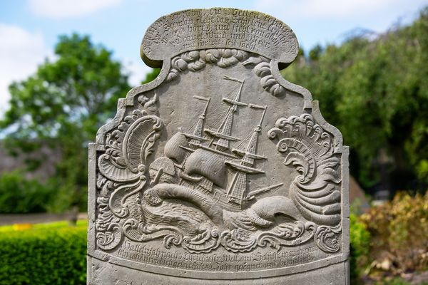 Seefahrer-Grabstein auf Föhr