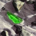 Seeglas in seinem Habitat VII - sea glass in its habitat VII