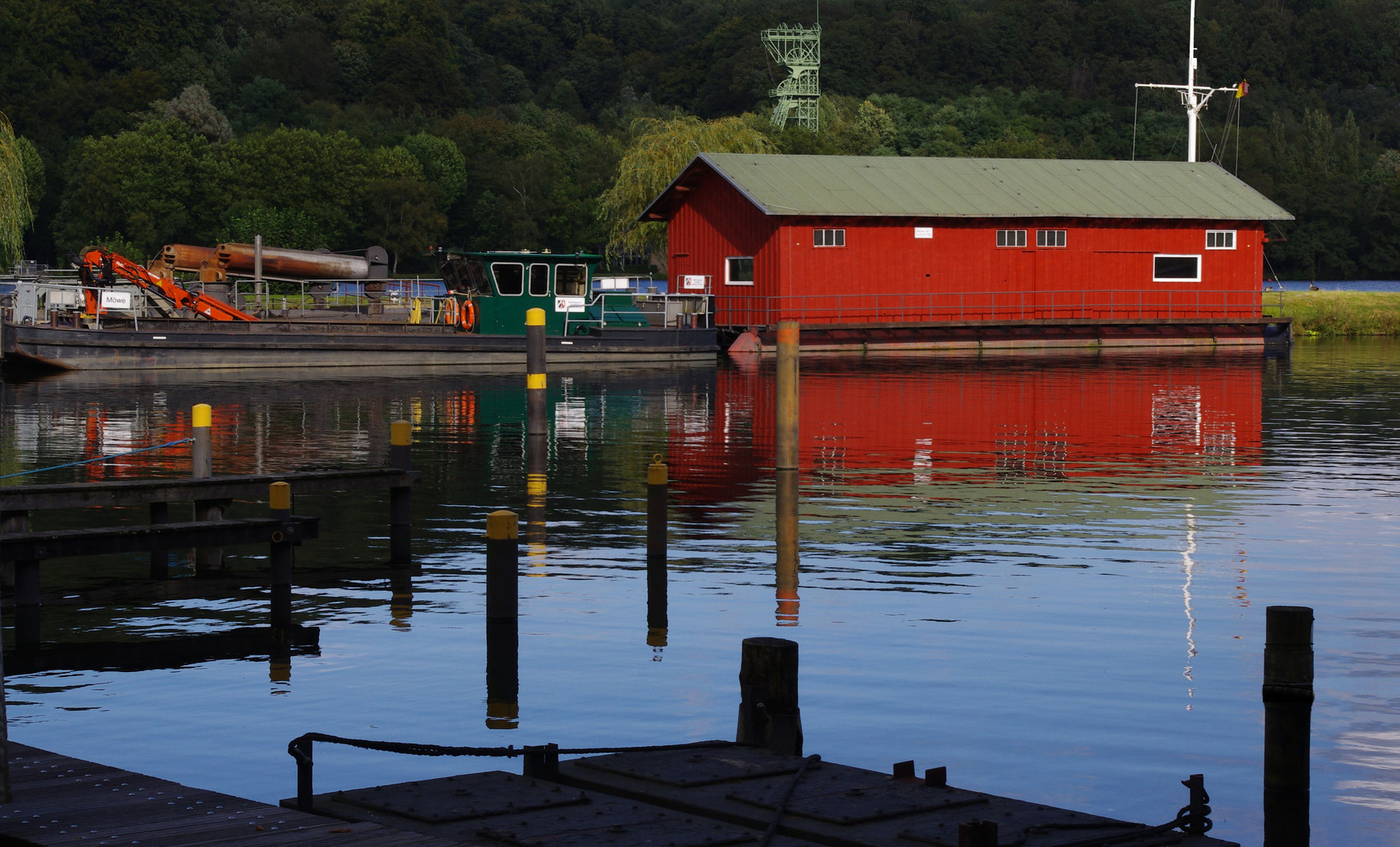 Seehafen Foto & Bild | architektur, profanbauten, hafen Bilder auf