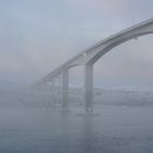 Seenebel - Gisundbrücke Finnsnes