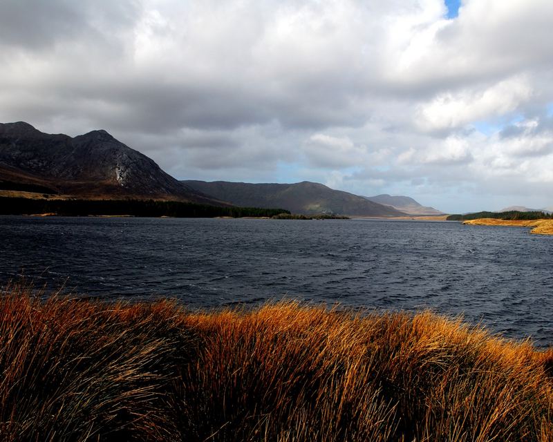 Seenlandschaft in Connemara