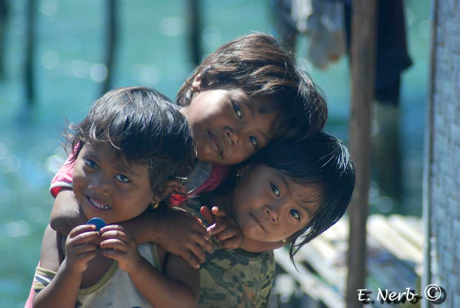 Seenomadenkinder (SE-Sulawesi, Indonesien)