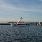 Seenotrettungskreuzer NIS RANDERS auslaufend Hafen Maasholm