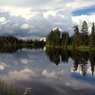 Seenreiche Waldlandschaft in Värmland