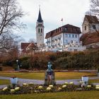 Seepark, sicht auf Schloss und Kirchen