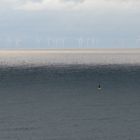 Seezeichen und Windpark