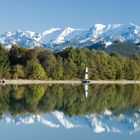 Segelboot am Forggensee im Herbst