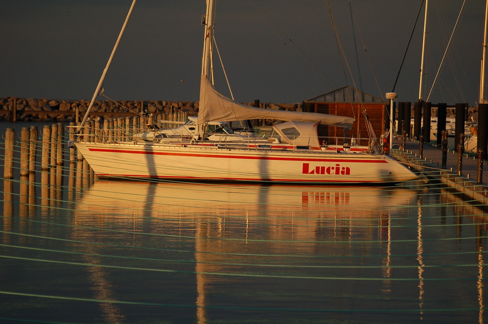 segelboot im abendrot