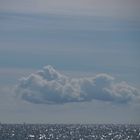 Segelboot mit Wolke