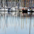 Segelboote im Hafen 