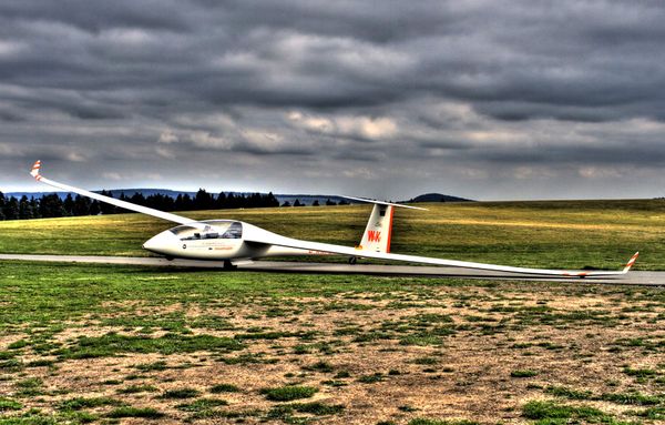 Segelflugzeug auf der Wasserkuppe