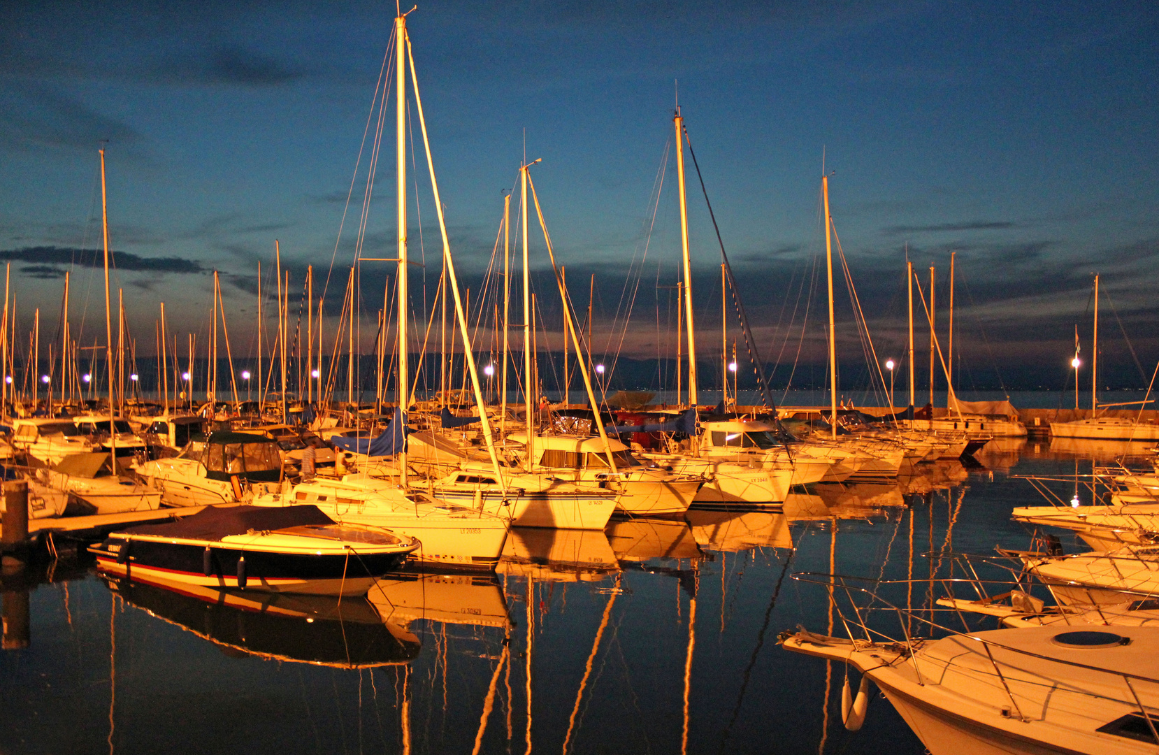 Segelhafen von Evian les Bains