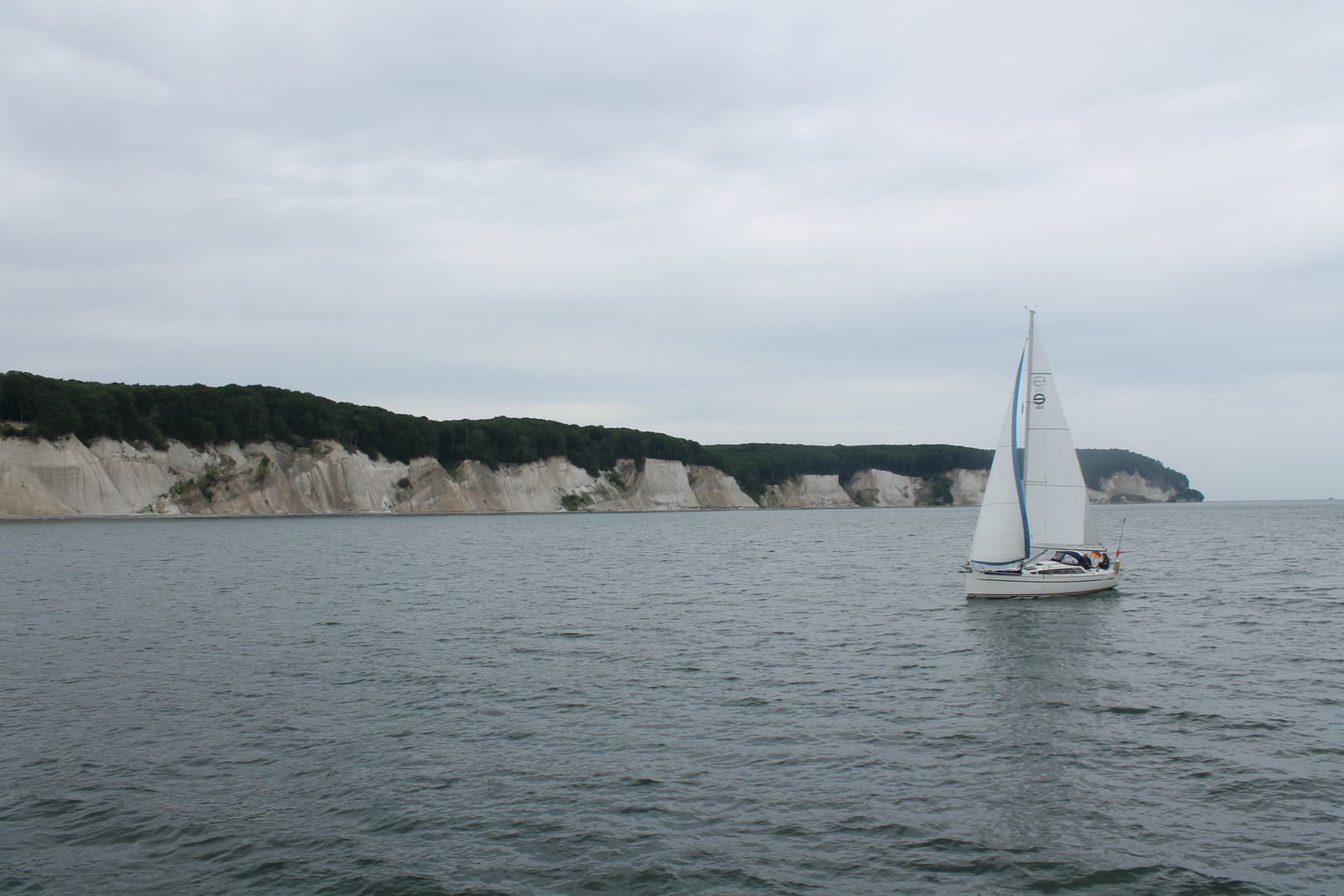 Segeln an den Kreidefelsen