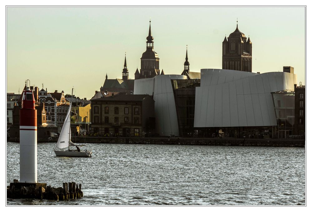 Segeln im Strelasund Foto & Bild architektur, deutschland, europe