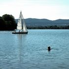 Segeln,Schwimmen,Faulenzen,es ist halt Ferienzeit .