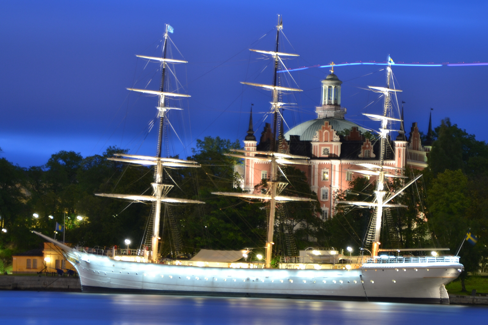 Segelschiff bei Nacht