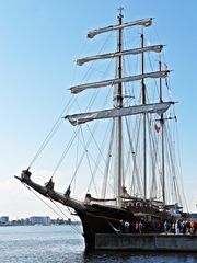 Segelschiff GULDEN LEEUW am Bontekai