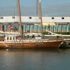 Segelschiff im Hafen von Oostende