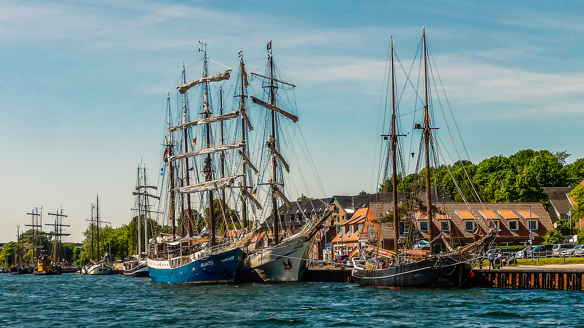 Segelschiffe in Kiel