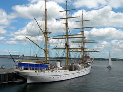 Segelschulschiff Gorch Fock II in Heimathafen Kiel