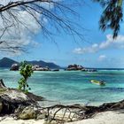 Segeltörn Seychellen: Blick von der Insel La Digue auf die Insel Praslin