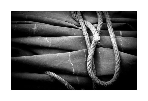 Segeltuch und Taue
