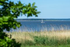  Segler im Achterwasser von Usedom