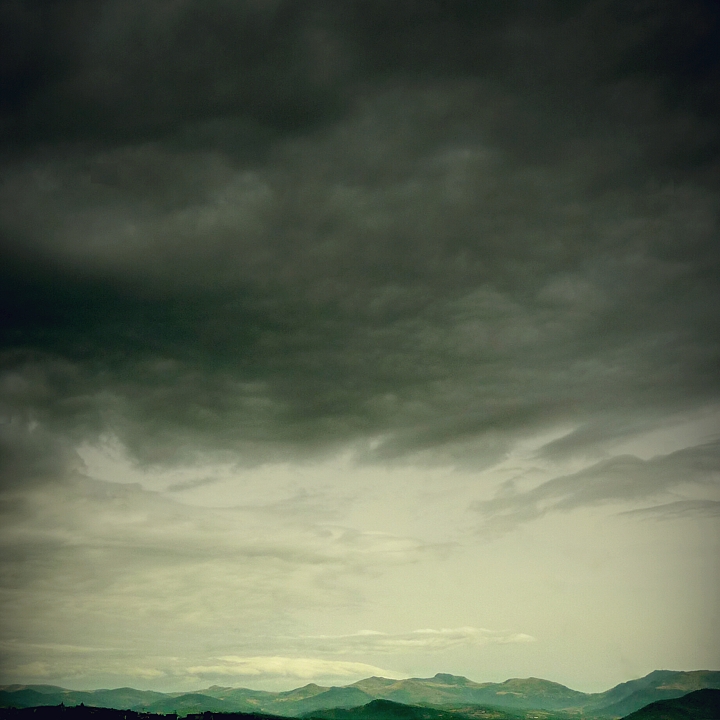 sehnsucht der wolken nach bergen