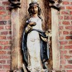 Sehr alte Madonnenfigur in Maastricht