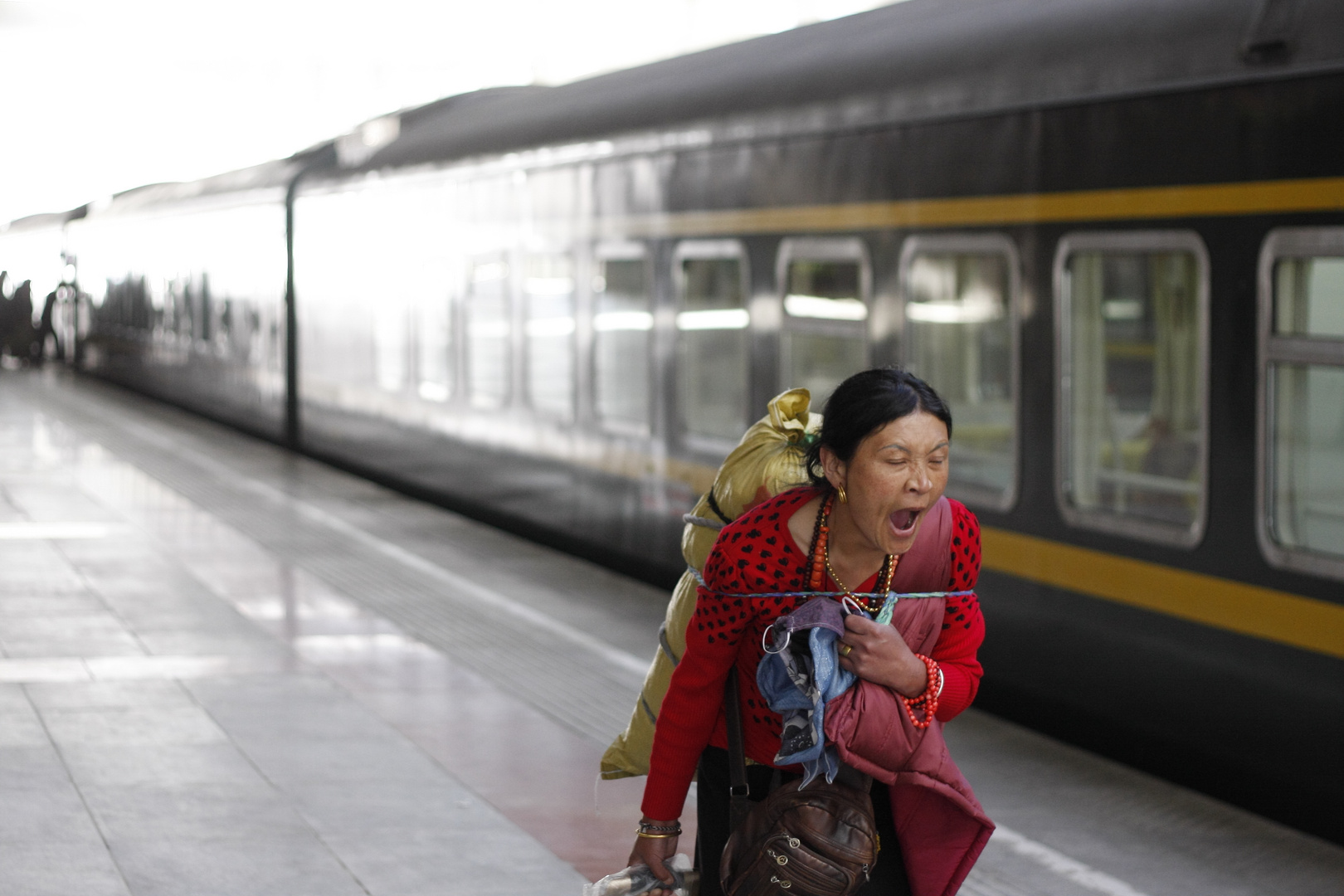 sehr früh morgens an der Lhasa Bahn