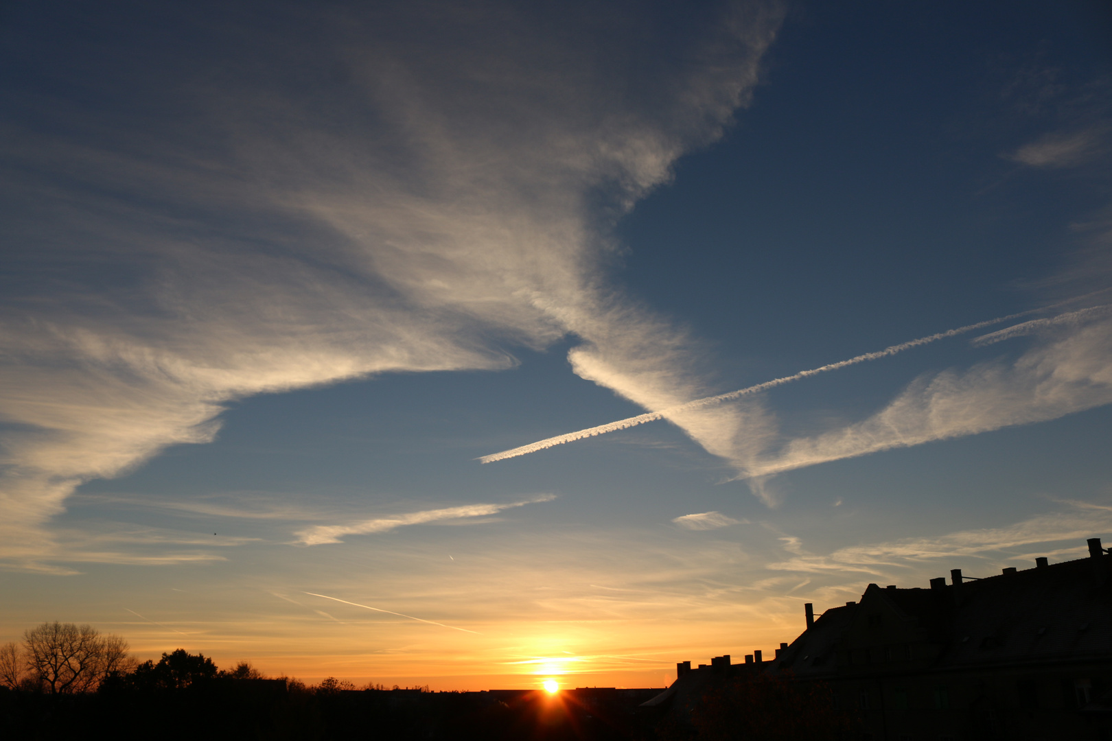 Sehr kalt... Doch die Sonne gibt dem Herzen Wärme... Foto & Bild sonnenaufgänge, himmel