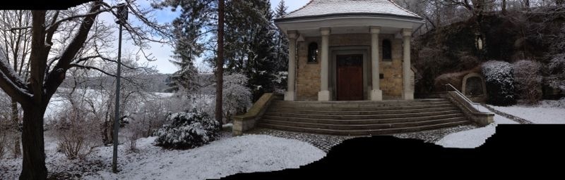 Sehr schöne Kapelle in der Landschaft