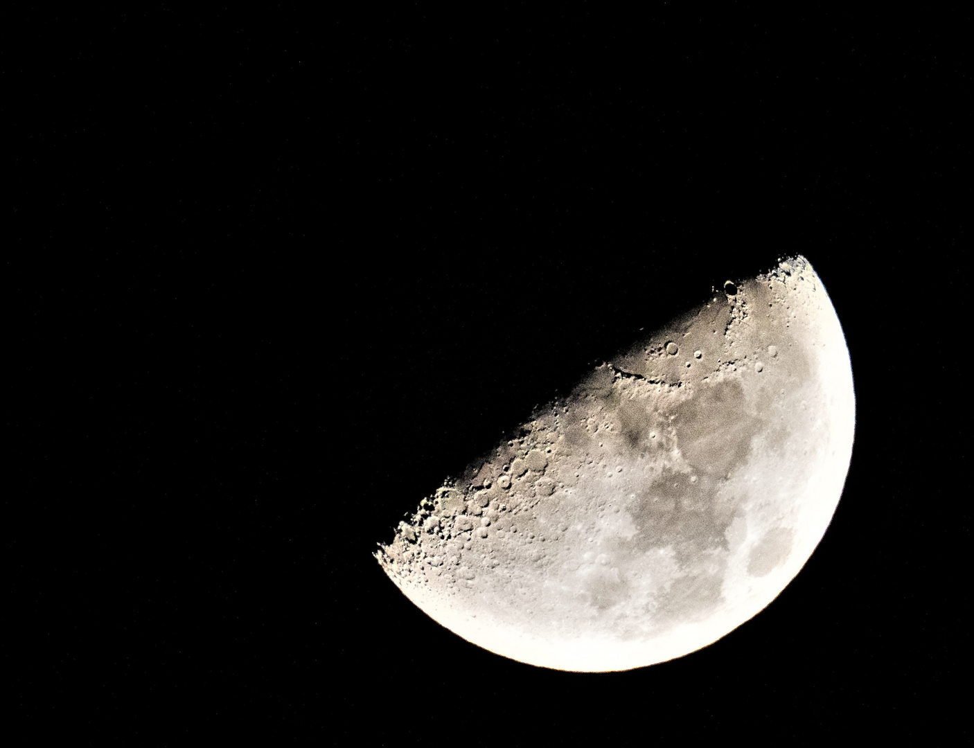 seht ihr den Mond dort stehen...