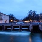 Seichter Wasserlauf der Isar