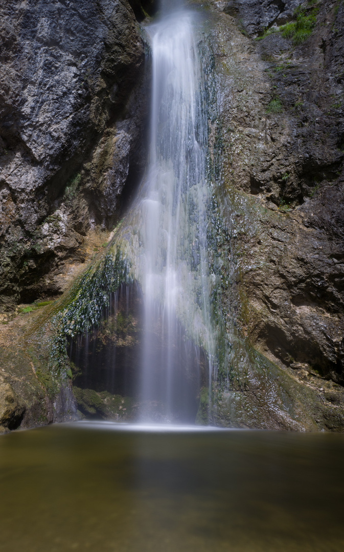 seidiger Wasserfall