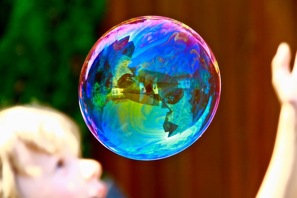 Bild mit Seifenblasen: Capture the Ethereal Beauty of Bubbles