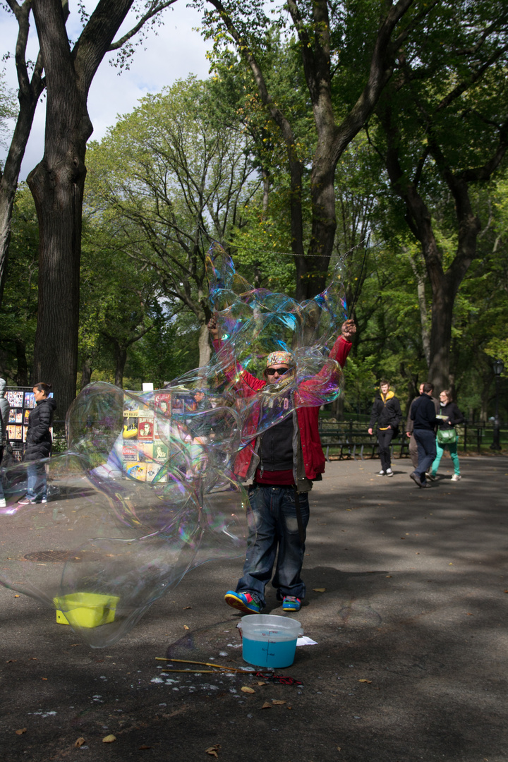 Seifenblasenkünstler im New Yorker Central Park