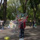 Seifenblasenkünstler im New Yorker Central Park